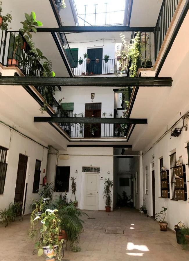 Magnifico Apartamento Tipo Duplex En Triana Севілья Екстер'єр фото