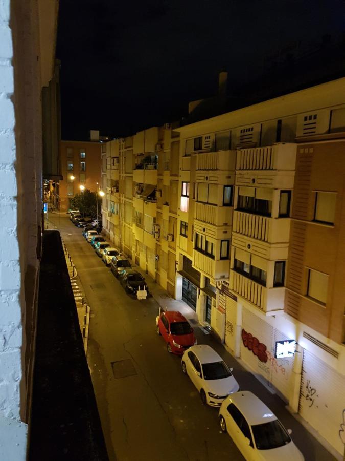 Magnifico Apartamento Tipo Duplex En Triana Севілья Екстер'єр фото