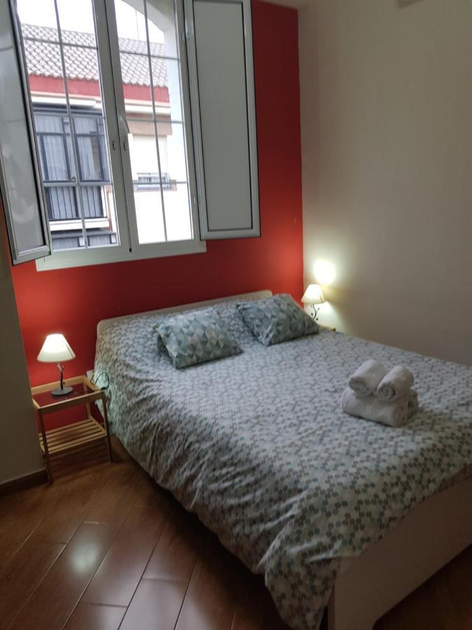 Magnifico Apartamento Tipo Duplex En Triana Севілья Екстер'єр фото