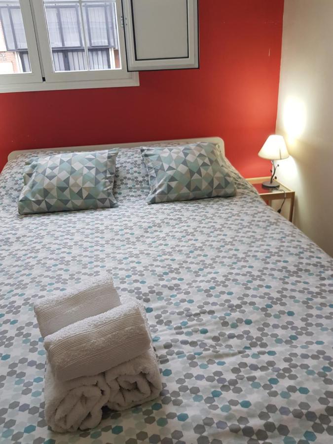 Magnifico Apartamento Tipo Duplex En Triana Севілья Екстер'єр фото