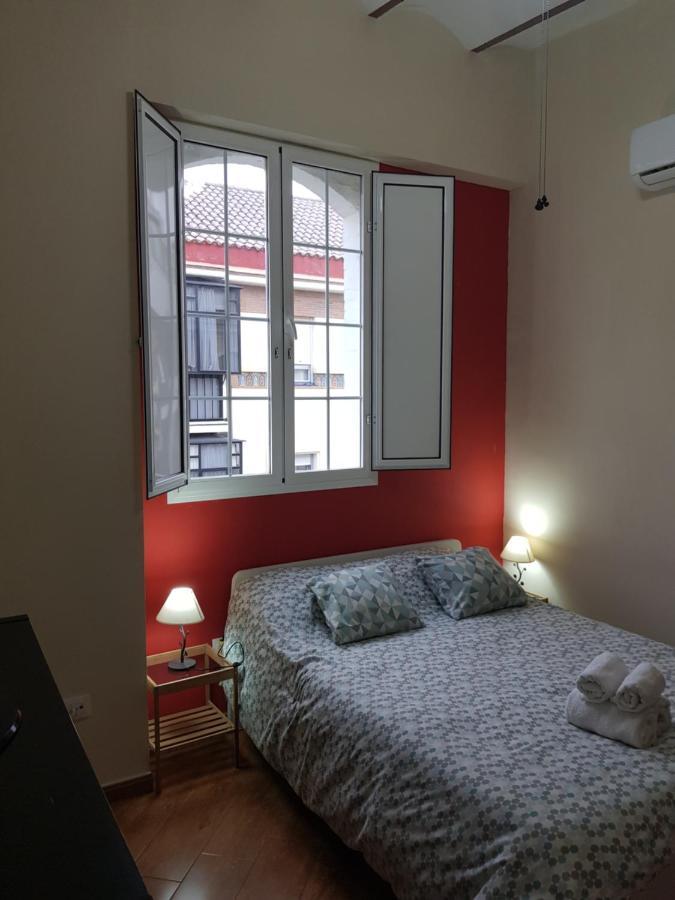 Magnifico Apartamento Tipo Duplex En Triana Севілья Екстер'єр фото